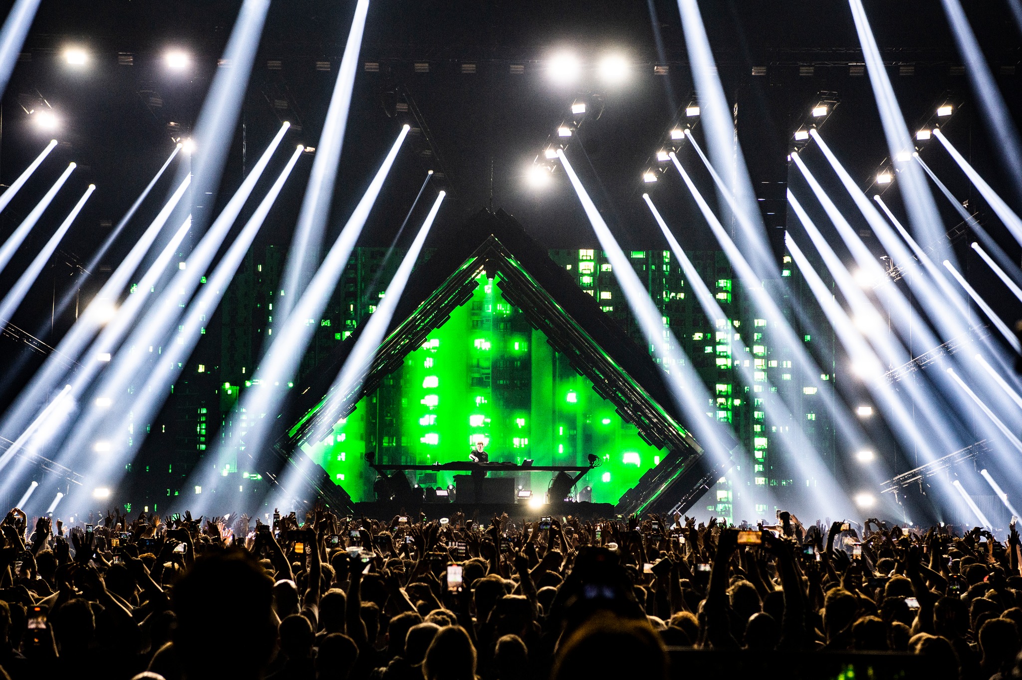 Hardwell Rebels never die comeback tour Ziggodome Amsterdam december 2022