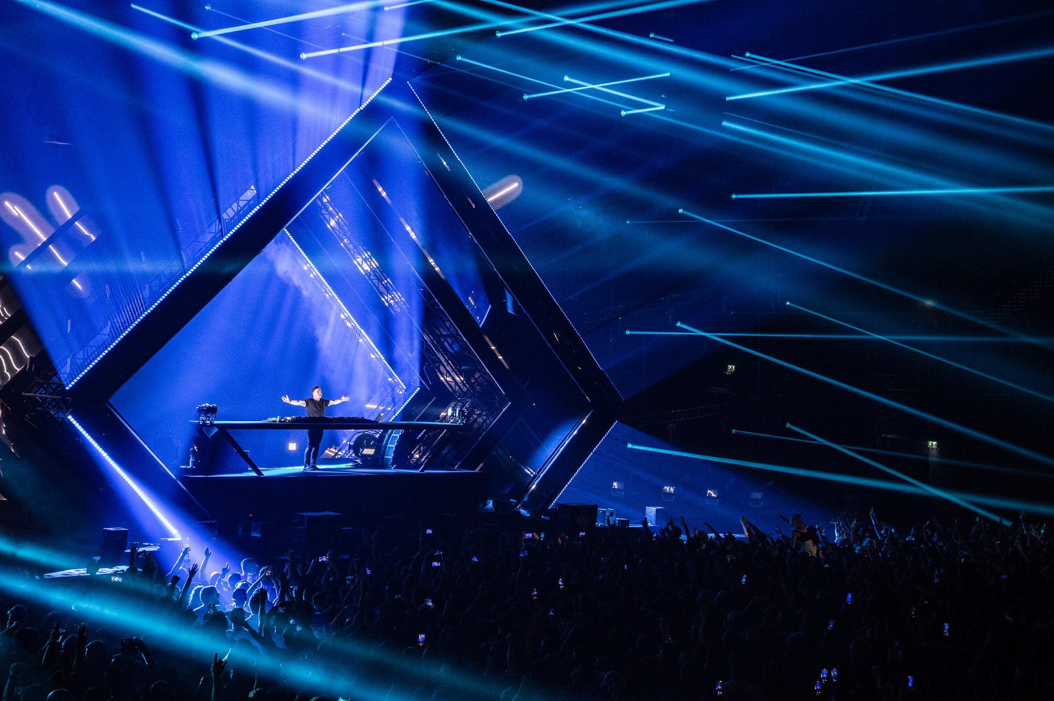 Hardwell Rebels never die comeback tour Ziggodome Amsterdam december 2022