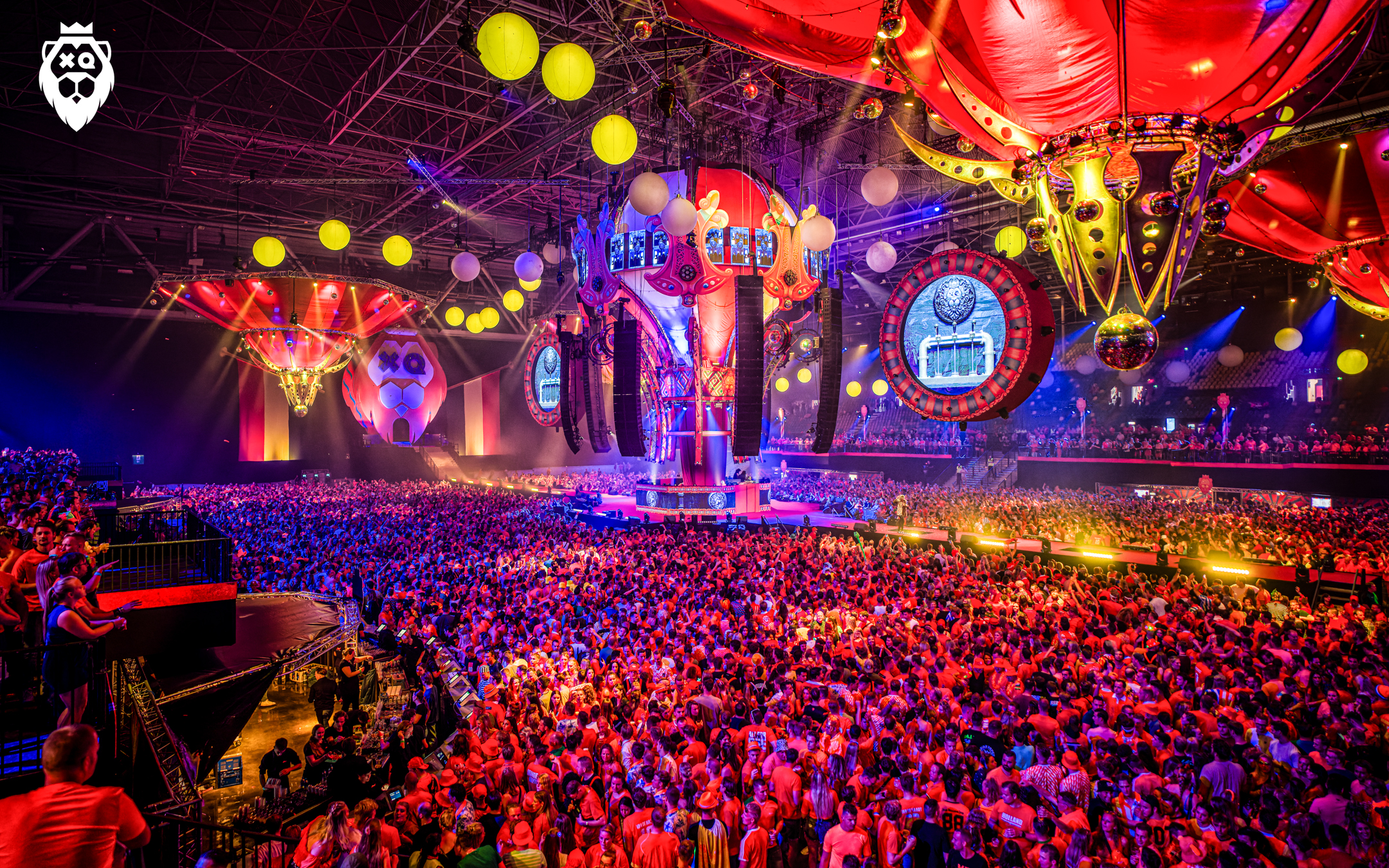 Q-Dance X-Qlusive Holland XXL 2023 Gelredome Arnhem Nederland Production People Licht Geluid Trussing podium feest hardstyle
