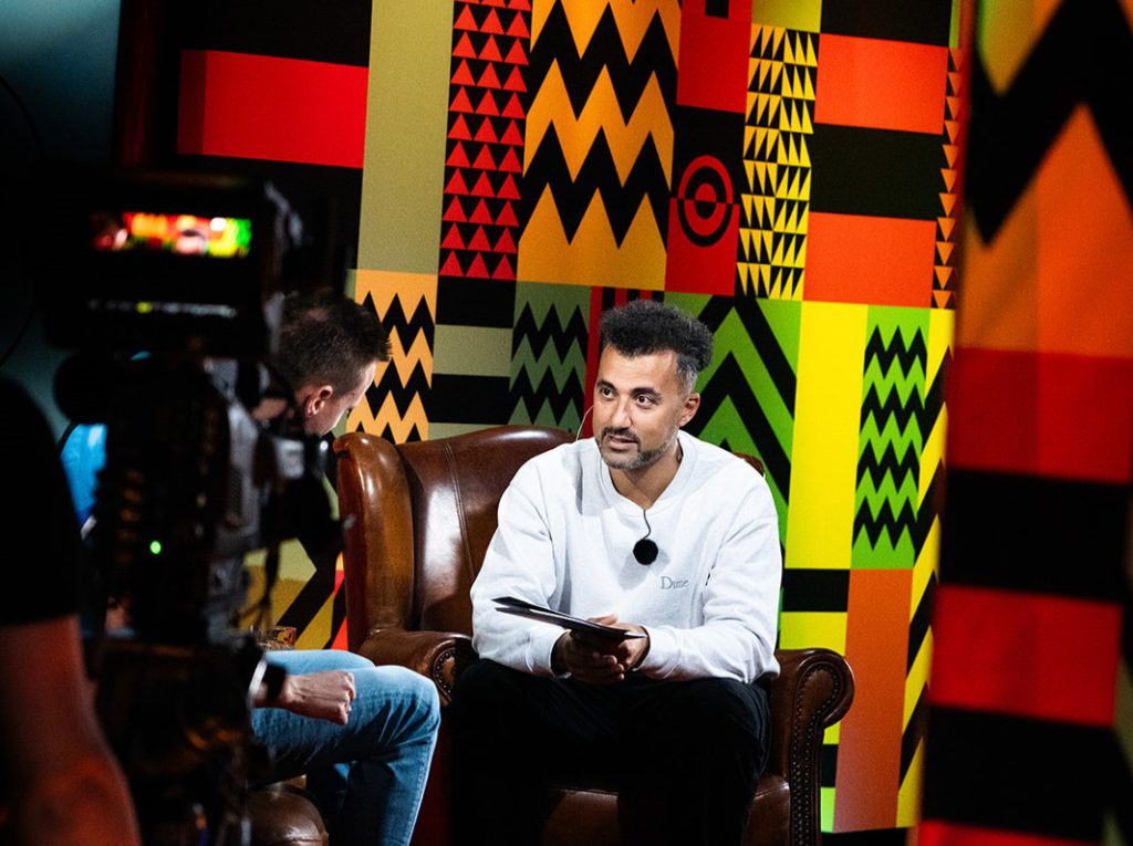 Eus boekenclub TV productie Özcan Akyol NPO 2 NTR Wim Sneller