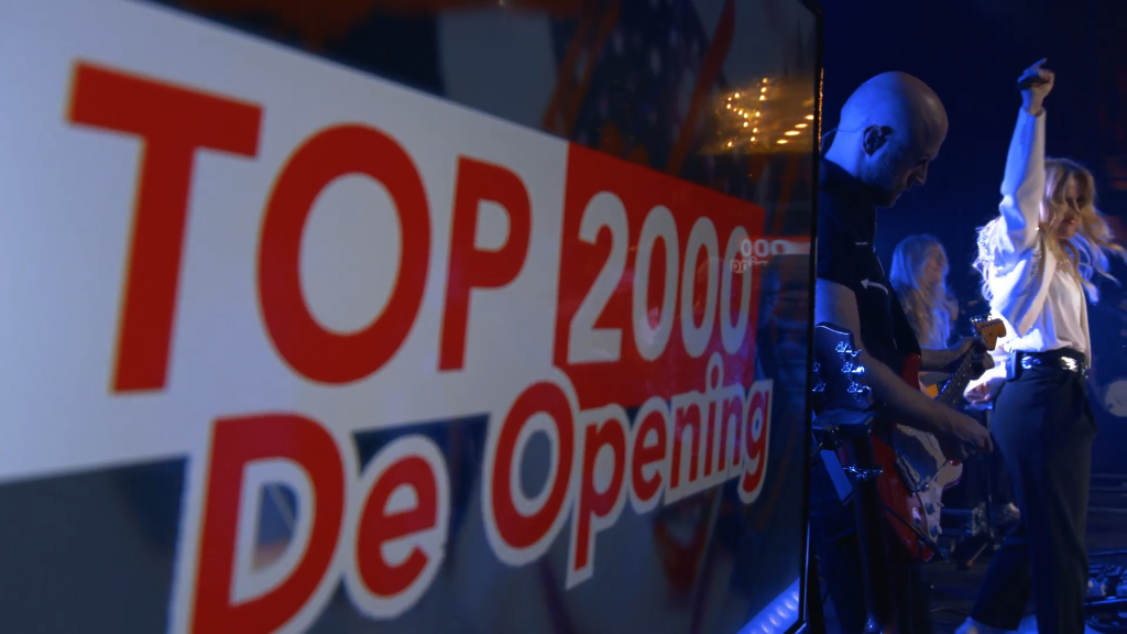 Top 2000 kickoff opening 2023 NTR NPO Radio 2 muziek TV Leo Blokhuis Shay Kreuger Bart Arens Ilse de Lange, Alain Clark, Chef’Special en Danny Vera