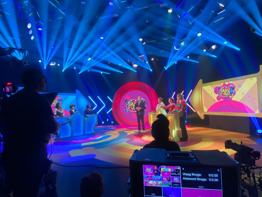 Back to the hype nostalgia TV Quiz show NPO 3 ZAPP Rene van Meurs Walk in the Park Omroep NTR light by Production People
