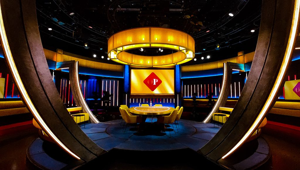 Studio Op1 2023 vernieuwd, set en licht ontwerp, licht en audiofaciliteiten door Production People, Decor door Unbranded, Klant: TVBV, Omroep Max, EO, WNL; Martin VDO Sceptron 10 armaturen