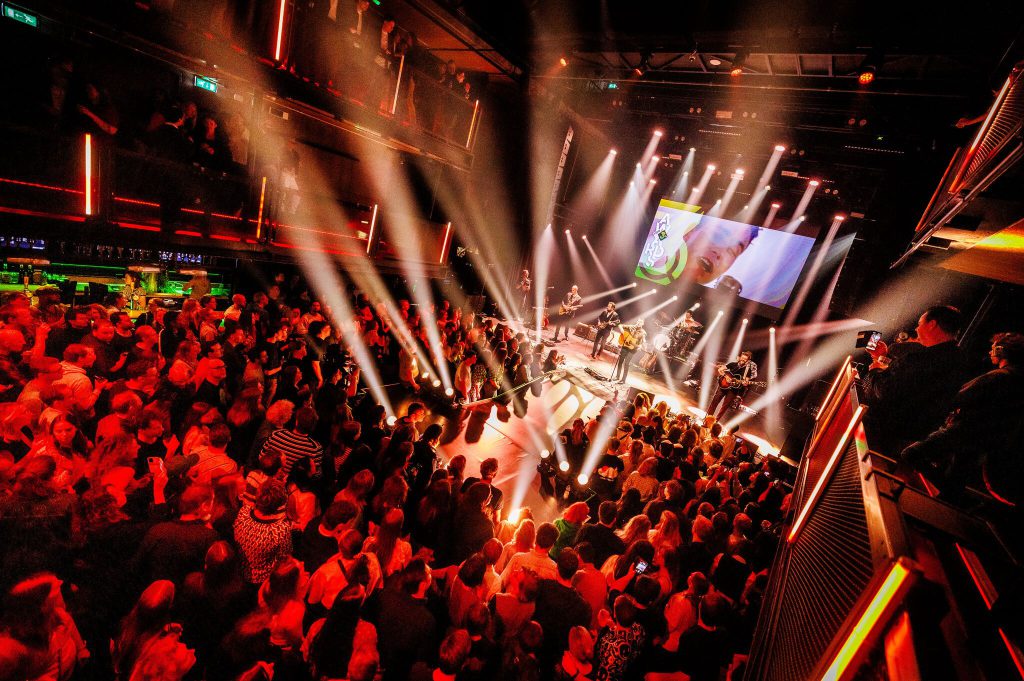 3FM Awards PAARD Den Haag backbone international Joost Klein Roxy Dekker, DI-RECT, The Indien, Douwe Bob, and Anna-Rose Clayton, Pictures by Nathan Reinds and Ben Houdijk light video and rigging by Production People