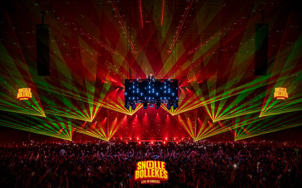 Snollebollekes Live 2024 concert Gelredome Arnhem Matrixx events light, audio, video, rigging by Production People