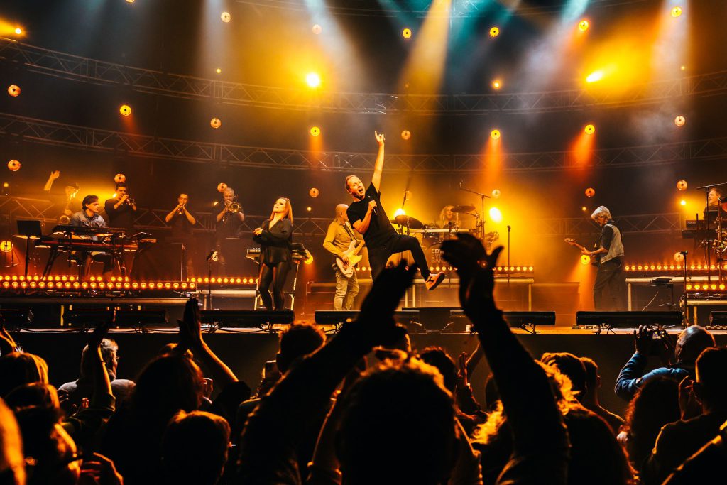 Edwin Evers Band 80 Tour AFAS Live Show Broadcast on RTL light and audio by Production People L’Acoustics Varilite Martin Professional