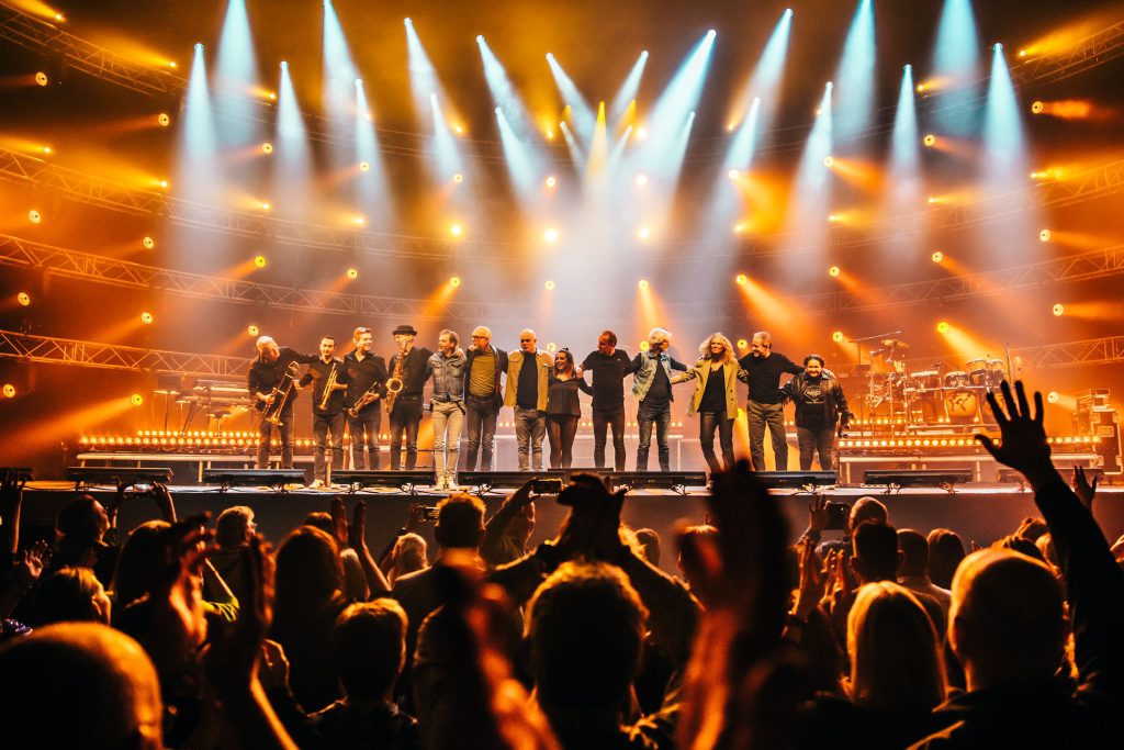Edwin Evers Band 80 Tour AFAS Live Show Broadcast on RTL light and audio by Production People L’Acoustics Varilite Martin Professional