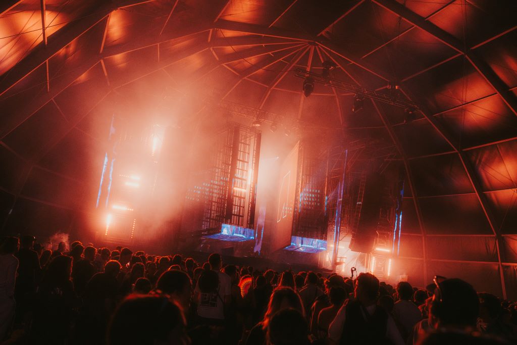 Awakenings Summer Festival 2024 July Beekse Bergen Hilvarenbeek NL lights audio main stage V C D X Y U 3FM Production People Techno