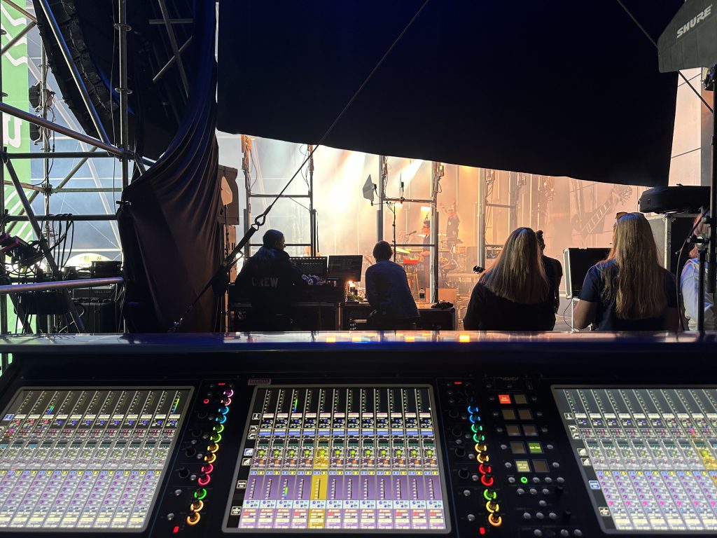 Hello festival Emmen 2024 TVR Technical Support, stage light, rigging and audio Production People