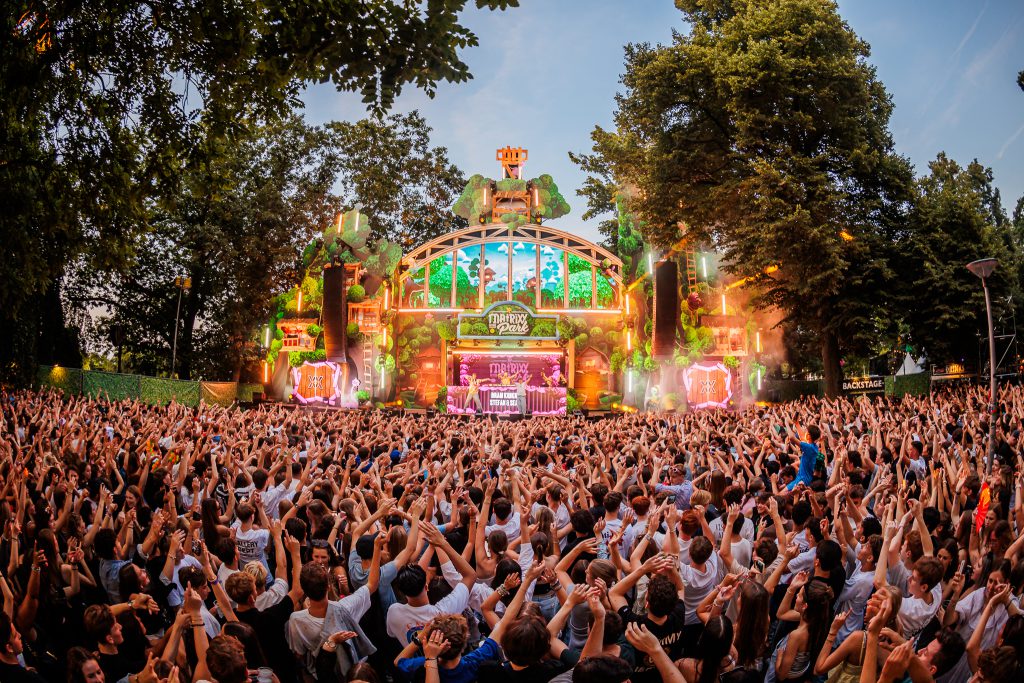 Matrixx at the park Festival July 2024 Hunnerpark Nijmegen light video by Production People