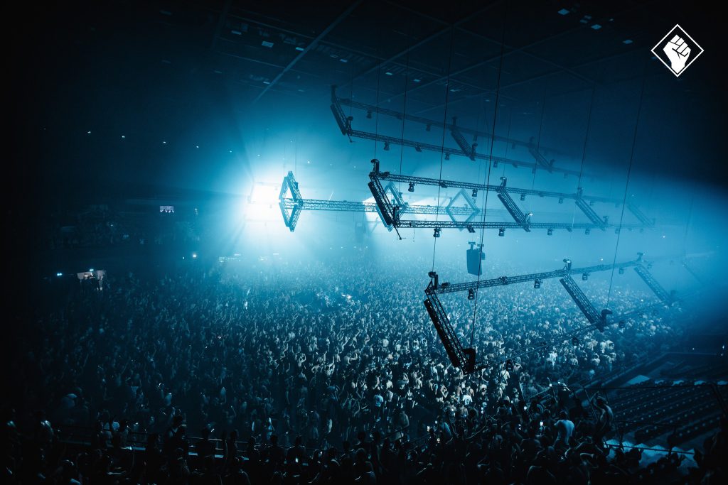 Rotterdam Rave Ahoy Techno Nico Merono Dyen Shlomo Control Room Power Production People light audio and rigging