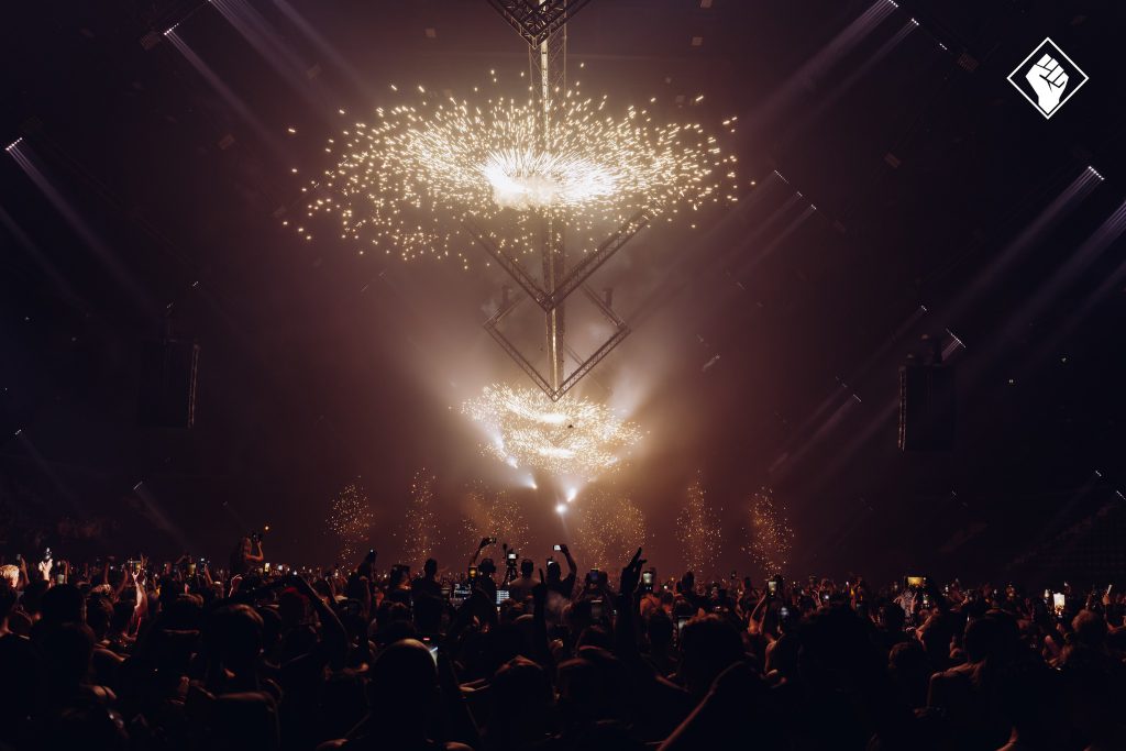 Rotterdam Rave Ahoy Techno Nico Merono Dyen Shlomo Control Room Power Production People light audio and rigging