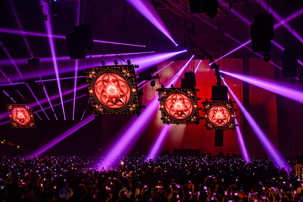 Qlimax 2024 Q-Dance Gelredome legendary hardstyle event final edition, light, sound and rigging by Production People, Design Production Backbone International, audiovisueel bedrijf nederland
