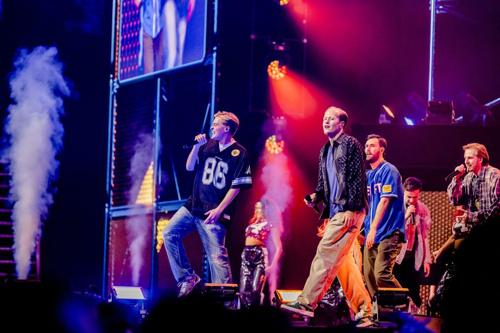 Bankzitters Ziggo Dome Amsterdam 2025 shows lights and sound by Production People