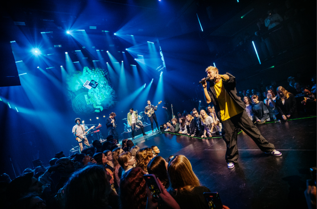 3FM Awards PAARD Den Haag backbone international Pictures by Nathan Reinds light video and rigging by Production People