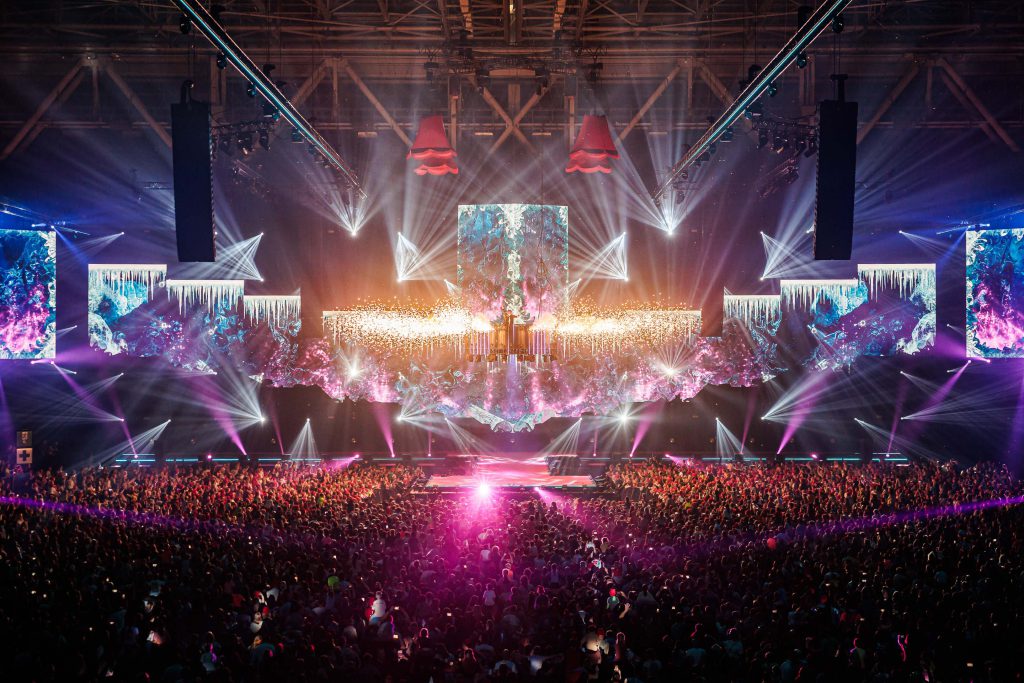 Snollebollekes Live 2025 concert Gelredome Arnhem Matrixx events light, audio, rigging by Production People