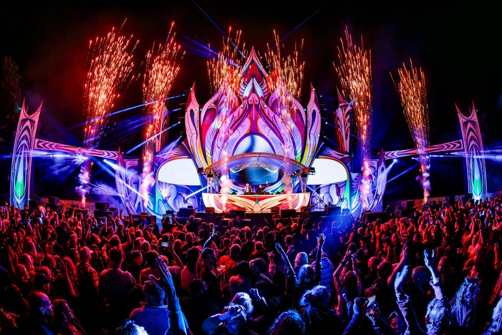 Emporium Festival 2025 Final Edition Berendonck wijchen, Mainstage Full House and Toxxic stage by Matrixx Events. Light audio video technieken material by Production People